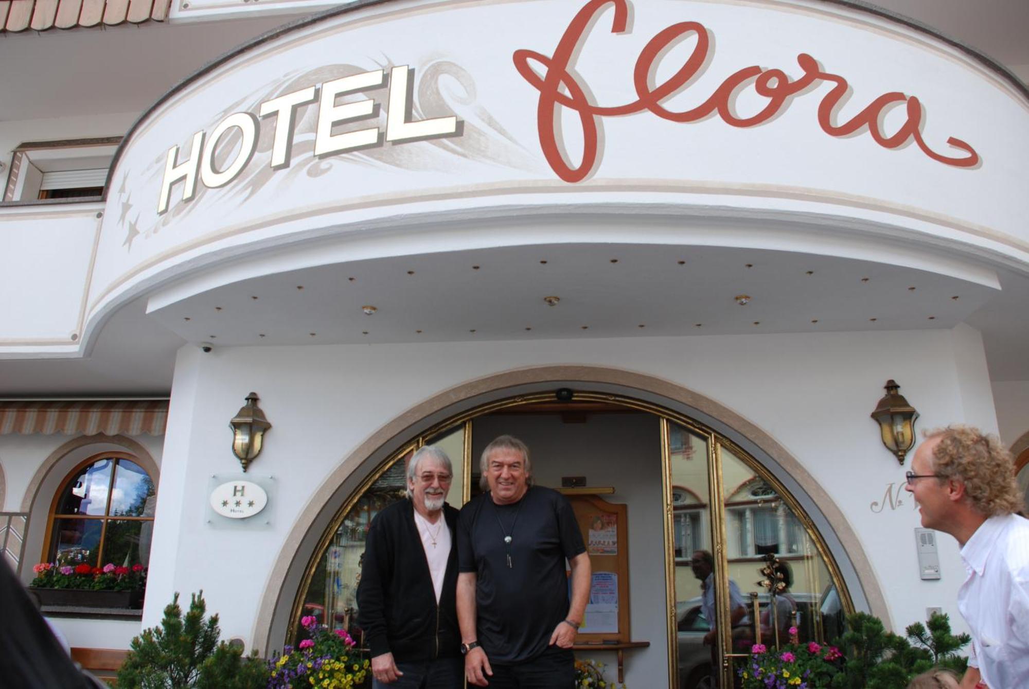 סלבה די ואל גרדנה Hotel Flora מראה חיצוני תמונה